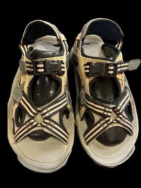 Vtg Bite Xtention 2 Sport Sandal-Women-Sz 7-Beige/Black Striped/Adj Straps